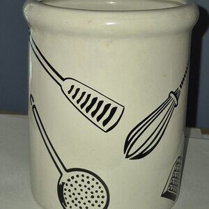 White & Black Gibson Kitchen Gadgets Utensil Holder Storage Counter Container GC